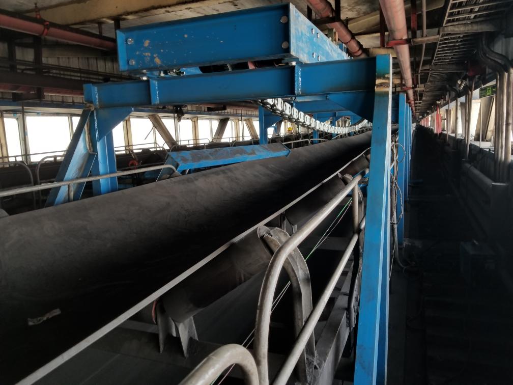 藏箱链码校验装置